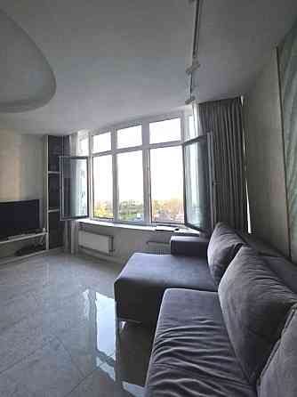 Продаж Квартира 3-кімнатна на ул. Каманина, 16а/6 Одесса