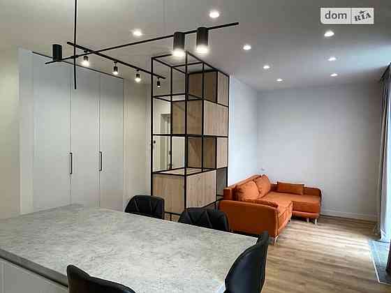 Оренда Квартира 2-кімнатна, 5/9 поверх на ул. Набережно-Рыбальская Київ