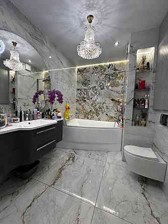 Продаж Квартира 2-кімнатна, 21/26 поверх на Микільсько-Слобідська вул., д. 10 Київ