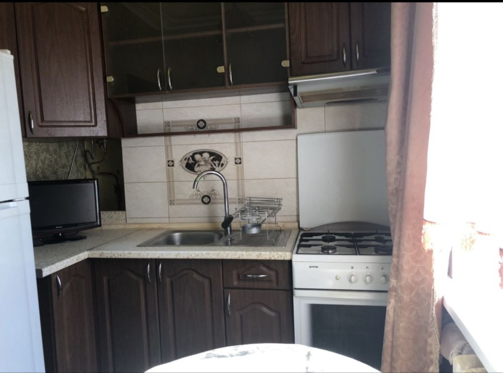 Продаж Квартира 3-кімнатна, 1/2 поверх на Родини Глаголєвих вул., д. 5 Київ - фото 1