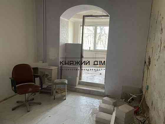 Оренда офісне приміщення на Симиренко ул. поверх - 1 Київ