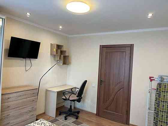 Оренда Квартира 2-кімнатна, 9/9 поверх на Виктора-Яморли, 6/9 Kiev