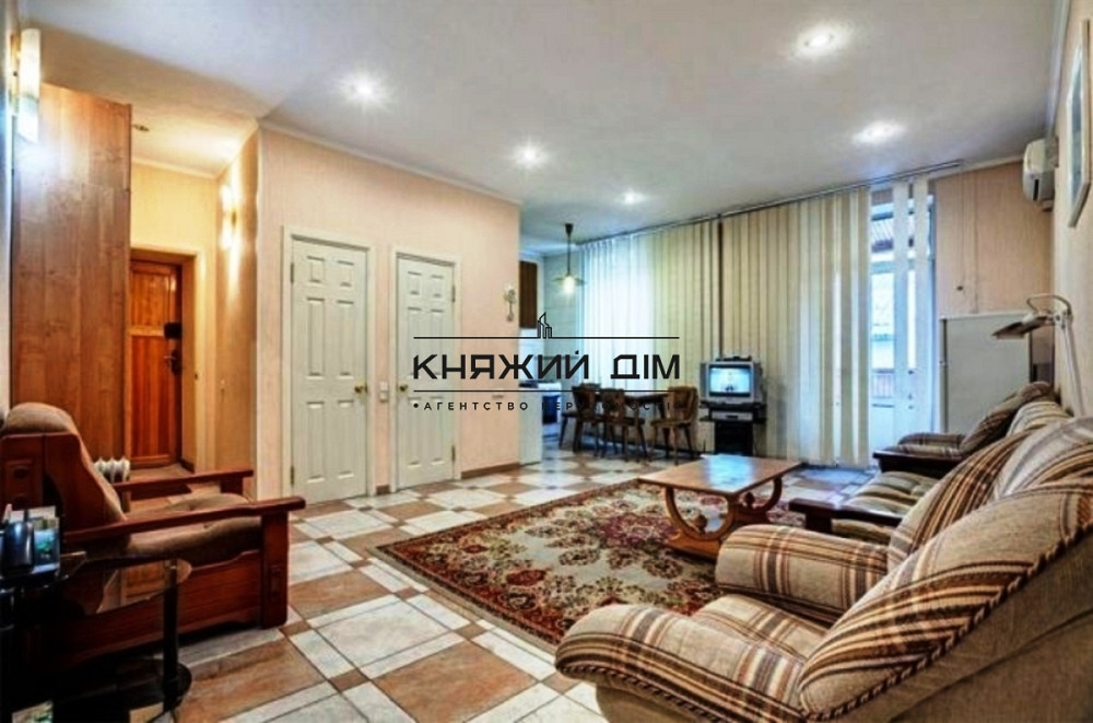 Продается 2 к.кв. в ЦЕНТРЕ возле м. Дворец спорта № 21105363 Київ - фото 1