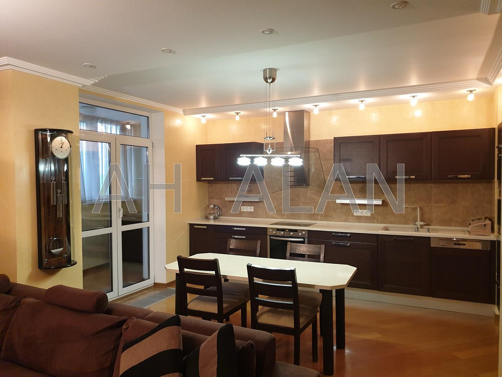 Продаж Будинок 4-кімнатний на Окіпної Раїси вул., 10А Kiev - photo 1