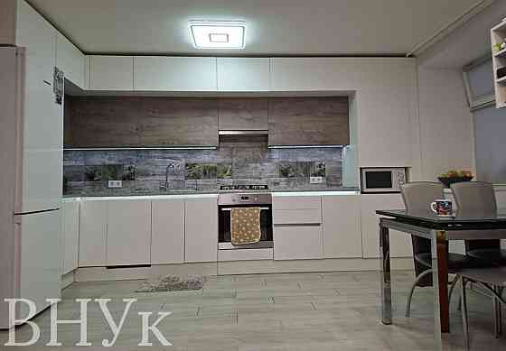 Продаж Квартира 1-кімнатна, 1/10 поверх на Злуки пр. Тернопіль