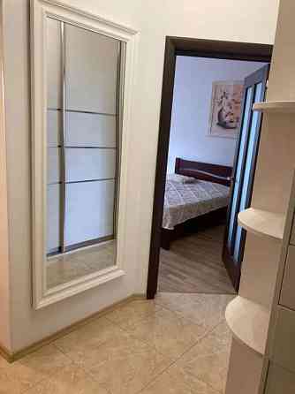 Оренда Квартира 1-кімнатна, 11/11 поверх на ул. Анны Ахматовой Киев