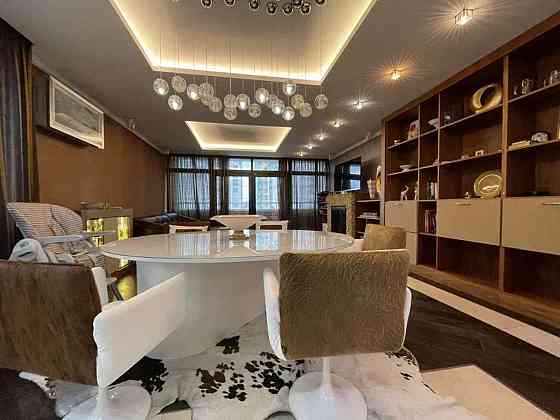 Оренда Квартира 3-кімнатна, 15/24 поверх на ул. Вышгородская Київ