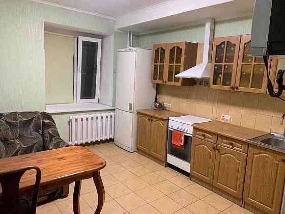 Оренда Квартира 2-кімнатна, 5/12 поверх на ул. Вишняковская, 5в Київ