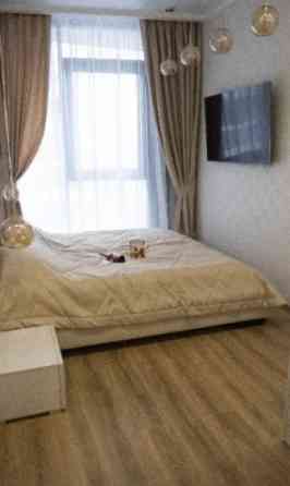 Оренда Квартира 4-кімнатна, 7/9 поверх на Фонтанская Дорога ул., 77а Одеса