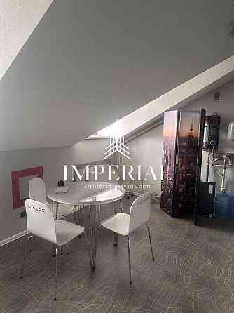 Продаж Квартира 3-кімнатна, 6/6 поверх на вул. Воздвиженская Kiev