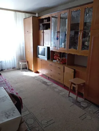 For sale 1-room Room 18.2 sq.m Воскресенский проспект 15В Kiev