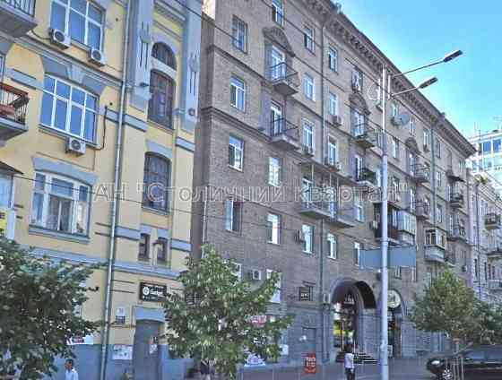 Продаж Будинок 1-кімнатний на Еспланадна вул., 32 Kiev