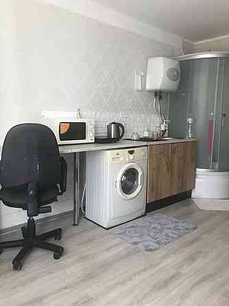 Оренда Квартира 1-кімнатна, 1/5 поверх на Науки, 96 Kiev