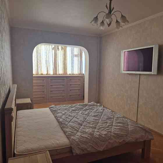 Продаж Квартира 3-кімнатна, 9/12 поверх на Мирного Панаса вул., д. 11 Киев