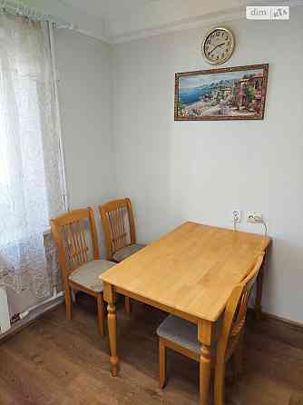 Оренда Квартира 2-кімнатна, 7/9 поверх на Надії Світличної, 2 Киев