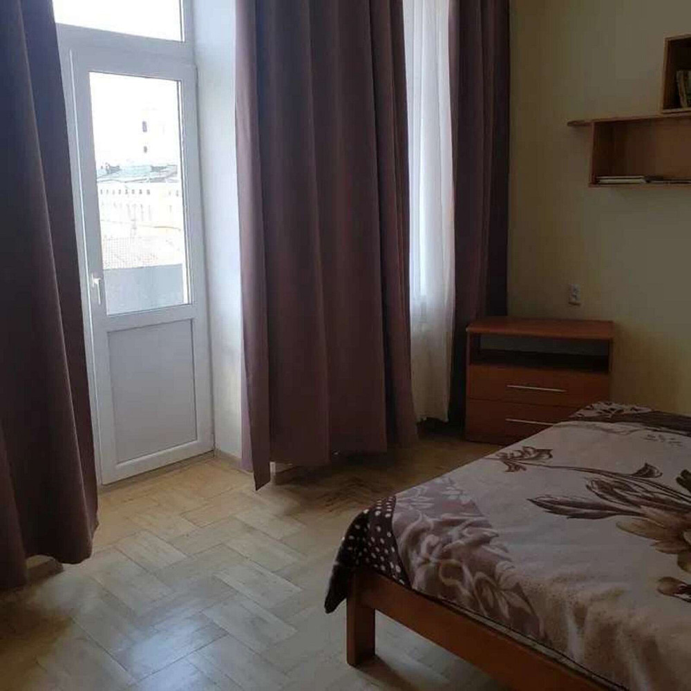 Оренда Квартира 1-кімнатна, 6/6 поверх на ул. Большая Житомирская Київ - фото 1