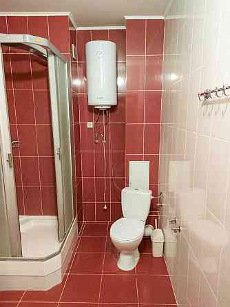 Оренда Квартира 1-кімнатна, 20/25 поверх на Пчілки, 6 Kiev