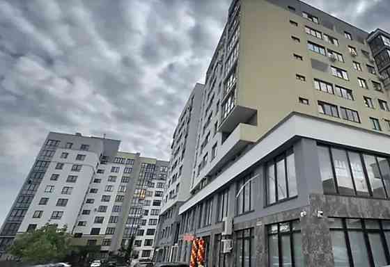 Продаж 2к квартири 92.5 кв. м на просп. Бандери Степана Ternopil'
