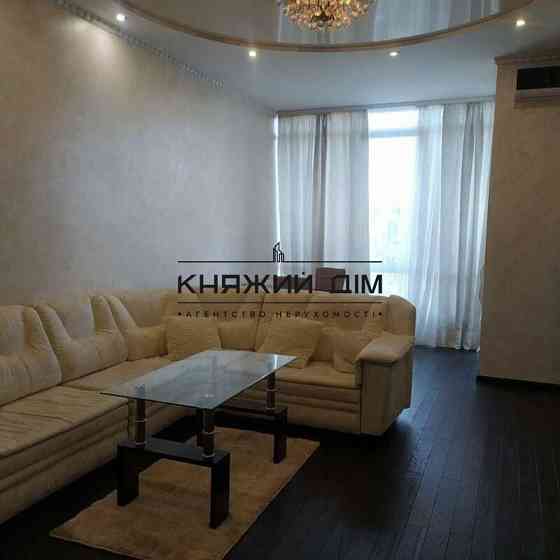 Оренда Квартира 2-кімнатна, 14/26 поверх на Механизаторов ул./Генерала Шаповала Kiev