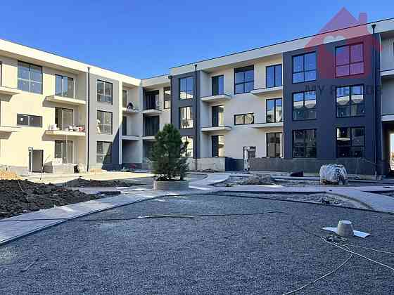 Продаж Квартира 2-кімнатна, 3/3 поверх на Центральна, 5 