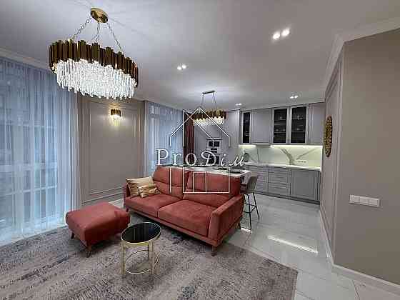 Продаж Будинок 3-кімнатний на Предславинська вул., 42А Київ