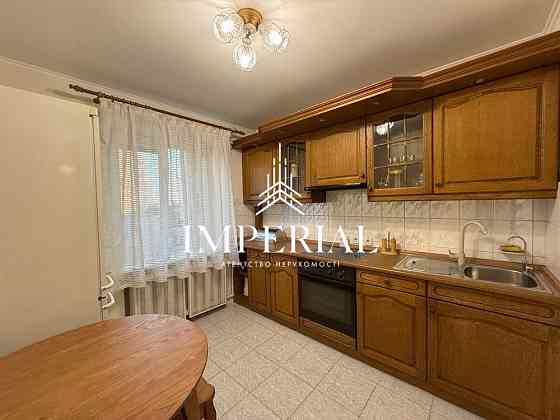 Оренда 3к Квартира 79 кв.м Довженка вул. Киев