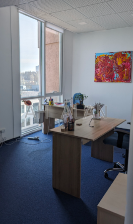 Оренда Будинок 4-кімнатний на Польова вул., 24Д Київ