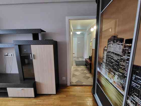 Продаж Квартира 2-кімнатна, 8/9 поверх на Коновальця Євгена вул., д. 37 Киев