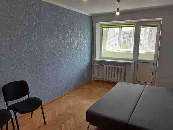 Оренда Квартира 2-кімнатна, 7/9 поверх на ул. Орловская Київ