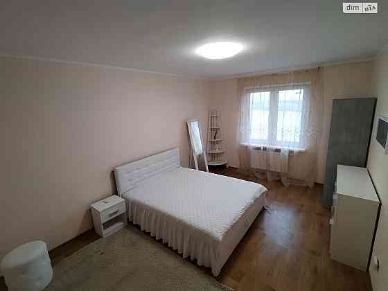 Оренда Квартира 2-кімнатна, 18/25 поверх на Ревуцького, 54 Киев