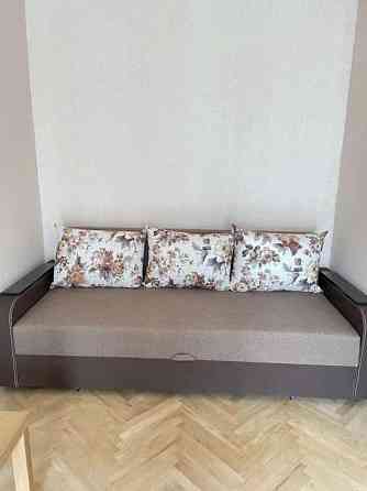 Оренда Квартира 1-кімнатна, 3/5 поверх на ул. Марка Безручко Kiev