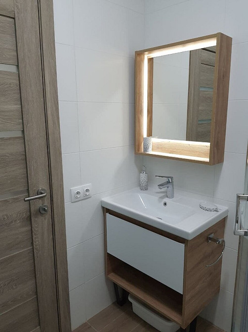 Оренда Квартира 1-кімнатна, 2/16 поверх на Салютная ул., 2 Киев - изображение 7