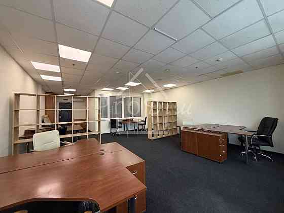 Оренда офісне приміщення на Антоновича вул. (Горького), 172 поверх - 13/13 Kiev