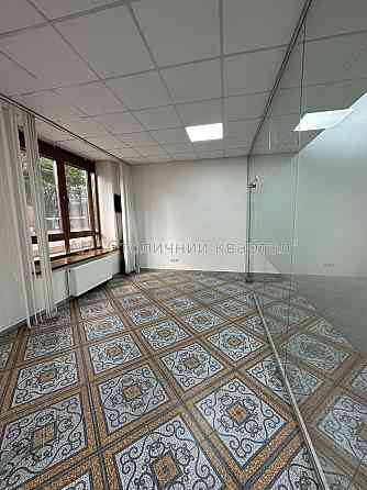 Оренда офісне приміщення на вул. Євгена Коновальця приміщень - 3, поверх - 1/22 Киев