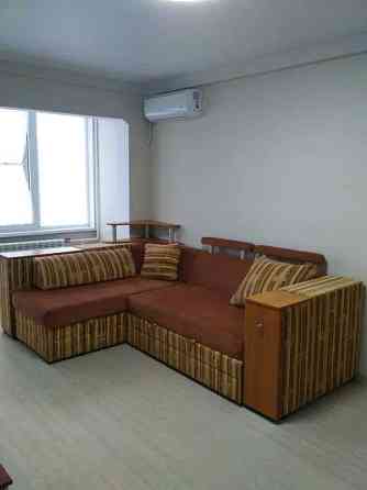 Оренда Квартира 1-кімнатна, 4/5 поверх на Кубанської України, 37 Kiev