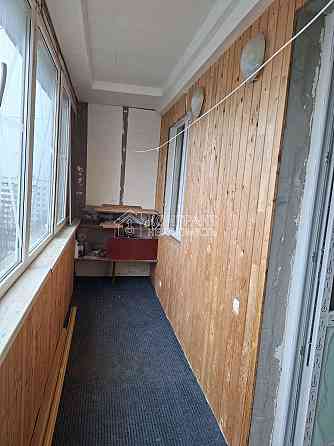 Продаж Квартира 3-кімнатна, 9/9 поверх на вул. Наталії Ужвій Kharkiv