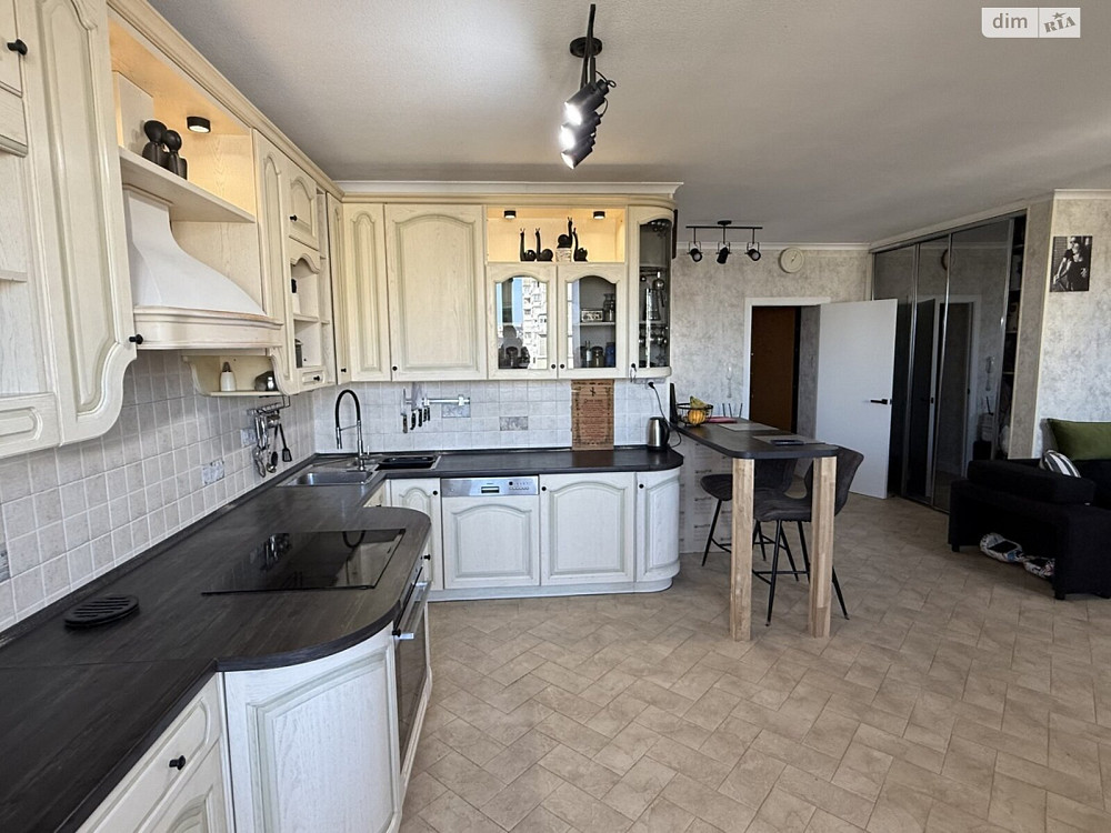 Продаж Квартира 3-кімнатна, 9/19 поверх на Рональда Рейгана вул., д. 34/51 Київ - фото 2