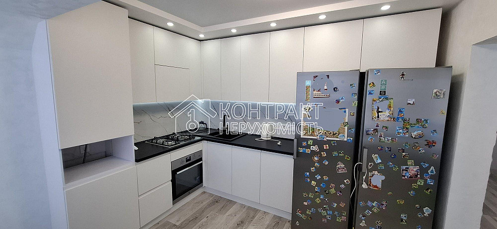 Продаж Квартира 3-кімнатна, 5/10 поверх на вул. Захисників України Пісочин - фото 2