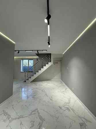 Продаж Квартира 3-кімнатна, 1/2 поверх на вул. Саєнко Житомир