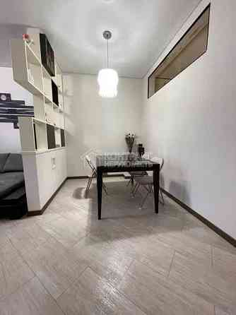 Продаж Квартира 2-кімнатна, 10/25 поверх на вул. Отакара Яроша Харьков