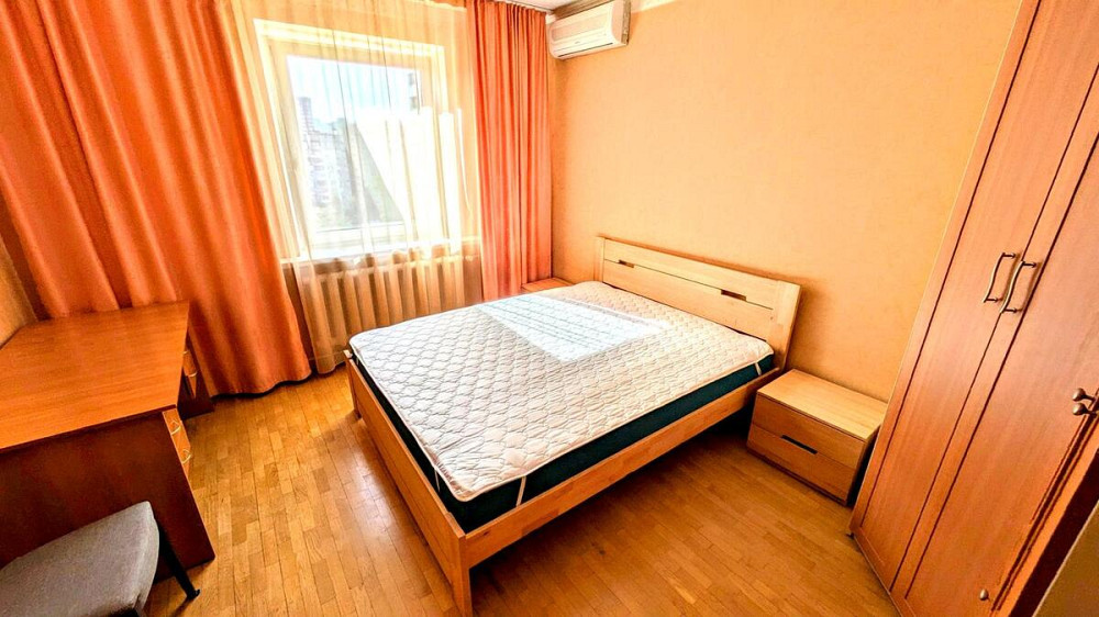 Оренда Квартира 2-кімнатна, 10/10 поверх на Урлівська, 5 Київ - фото 1