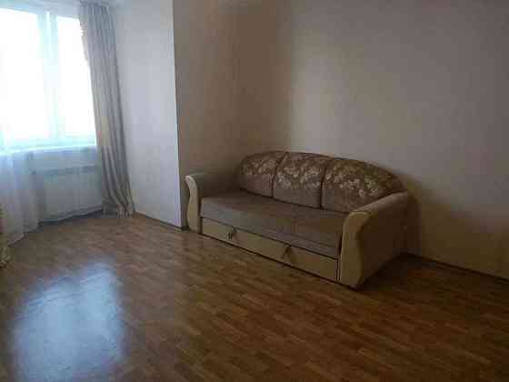 Оренда Квартира 2-кімнатна, 8/23 поверх на ул. Урловская, 21-б Київ