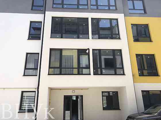 Продаж Квартира 3-кімнатна, 4/5 поверх на Шептицького Ternopil'