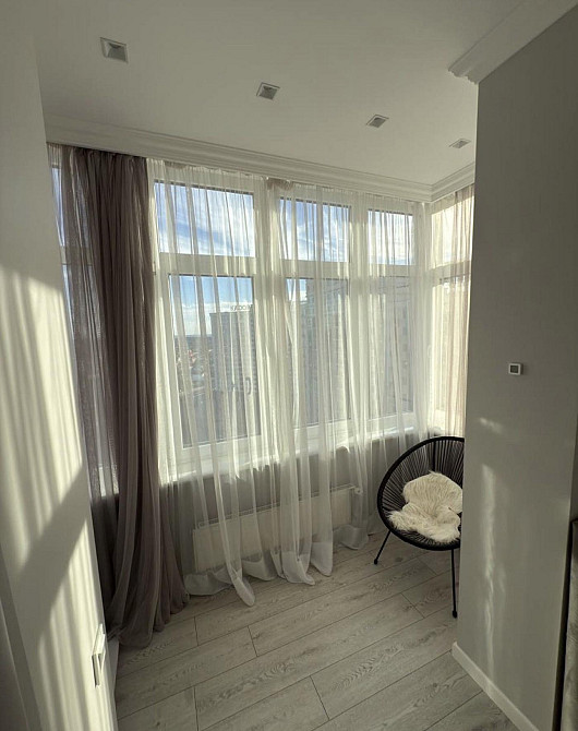 Продаж Квартира 3-кімнатна, 15/19 поверх на Жемчужная ул. Одеса - фото 4