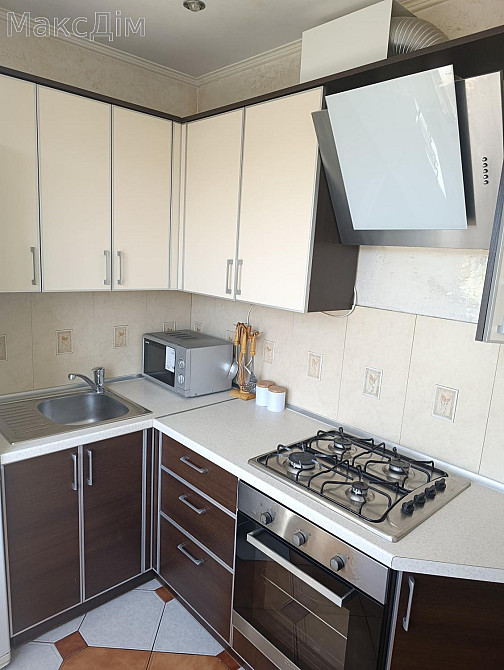 Оренда Квартира 1-кімнатна, 8/9 поверх на вул. Київська Ternopil' - photo 9