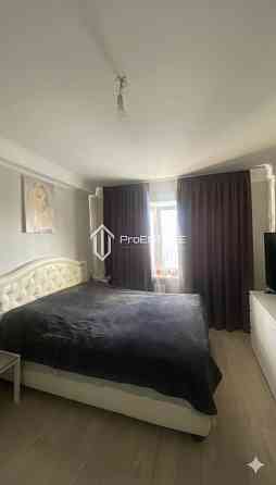 Продаж Квартира 2-кімнатна, 9/9 поверх на Ореста Левицького вул., д. 4 Киев