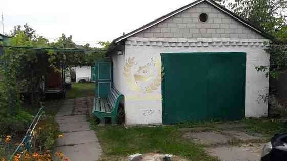 Продаж Будинок 4-кімнатний на Молодежная ул., 7 Русанов