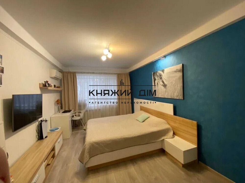 Продаж 3-х к. квартири на Солом'янці. № 21144826 Kiev - photo 1