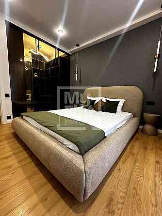 Продаж Квартира 3-кімнатна, 15/21 поверх на вул. Максимовича Михайла Киев