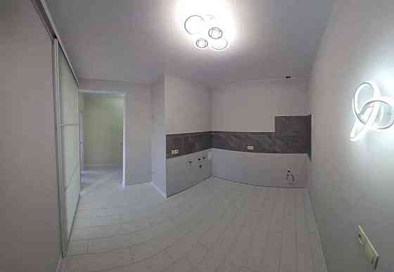 Продаж Квартира 2-кімнатна, 2/25 поверх на Жаботинского улица, 54А Одеса